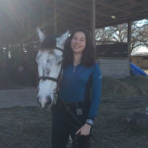 Meet your Posher, Anna